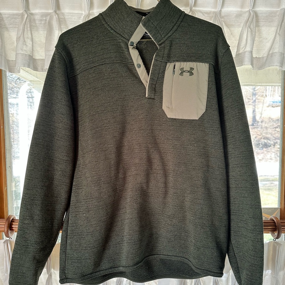 Under Armour Men's Dark Olive Pullover Shirt with Accent Chest Pocket